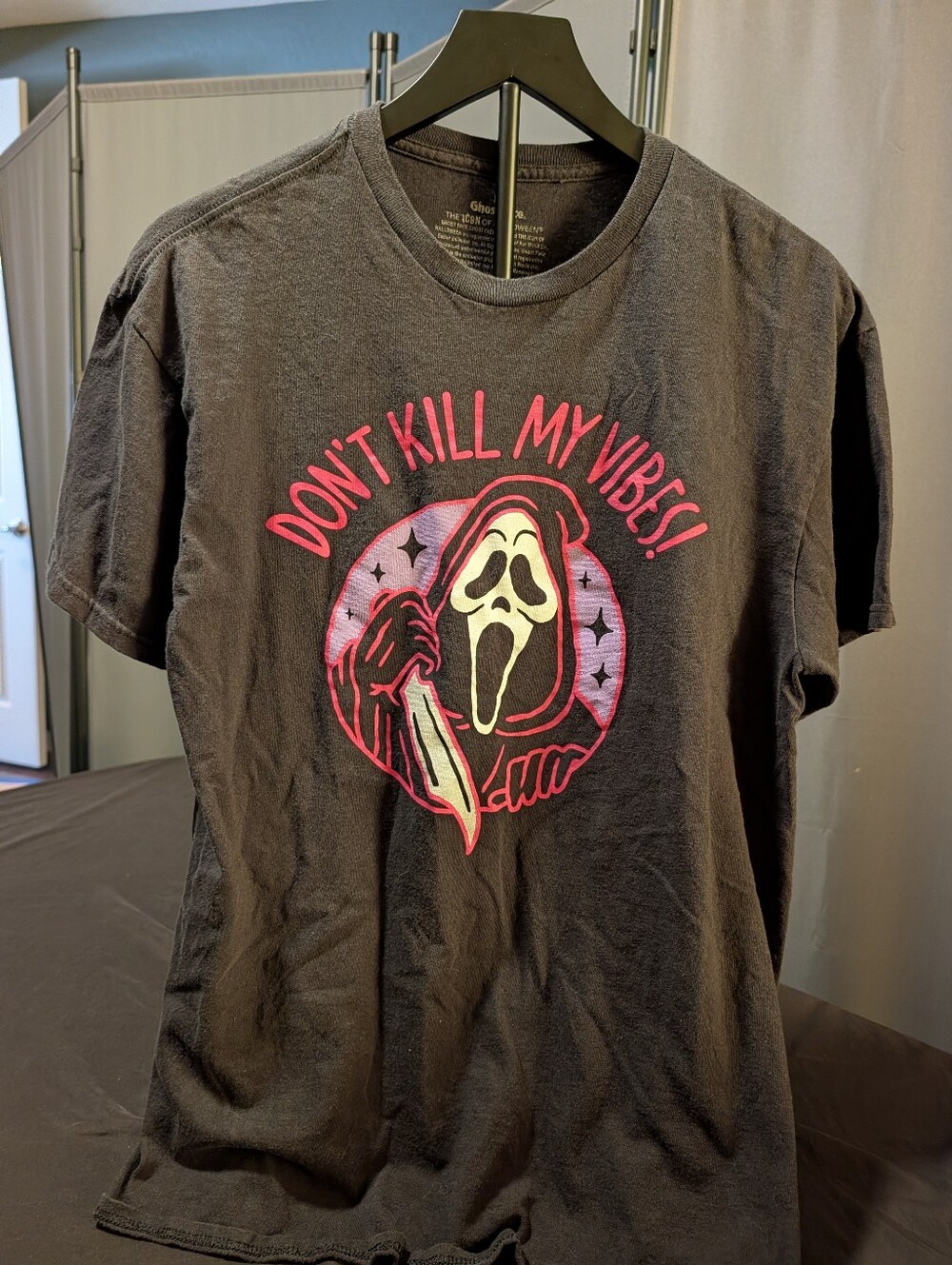 Ghostface Scream Graphic Tee "Don't Kill My Vibes" L Ghost Face